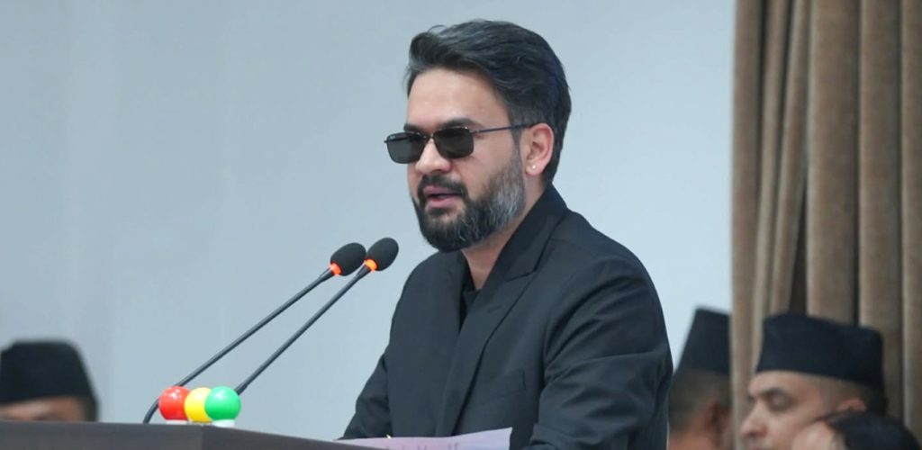 कानुनी सुधारका लागि निजी क्षेत्रसँग प्रधानमन्त्रीले मागे सुझाव